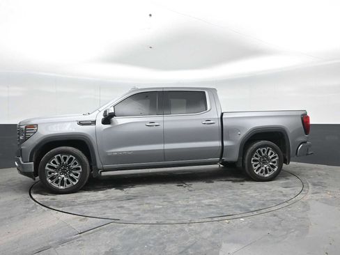Used 2025 GMC Sierra 1500 Denali Ultimate AWD/4WD image 4