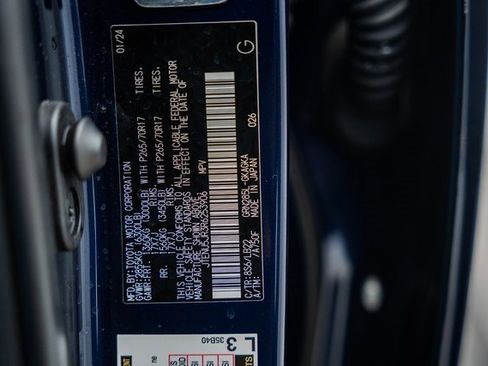 Used 2024 Toyota 4Runner SR5 Premium image 38