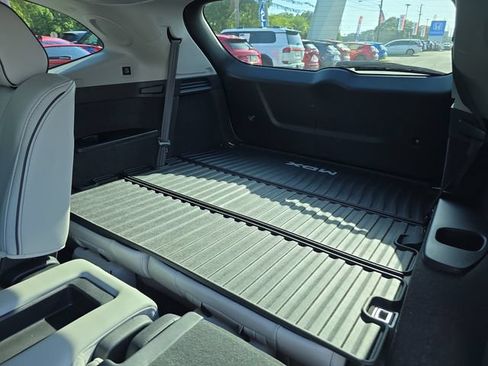 Certified 2025 Acura MDX SH-AWD w/ Advance Package image 30