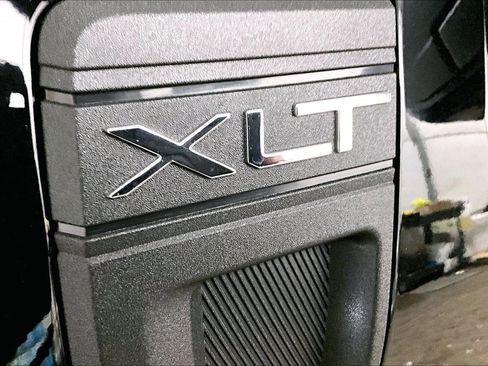 New 2025 Ford Maverick XLT w/ XLT Luxury Package image 25