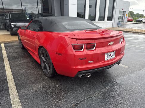 Used 2013 Chevrolet Camaro SS w/ RS Package RWD image 4