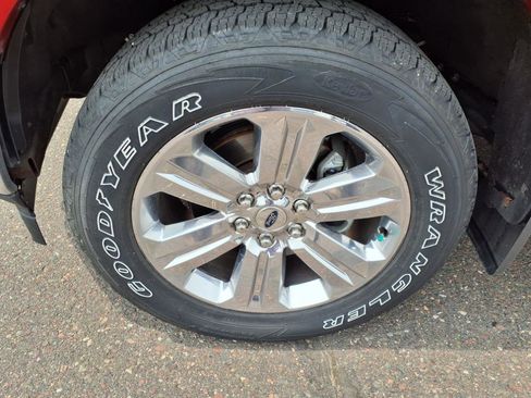 Used 2020 Ford F150 Lariat w/ Equipment Group 502A Luxury image 21