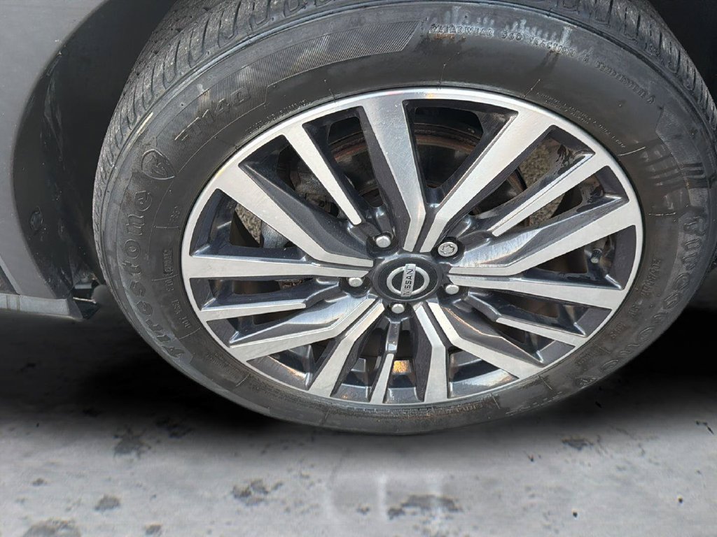 Used 2021 Nissan Kicks SV FWD image 31