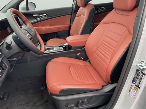 New 2026 Kia Sportage SX FWD image 19