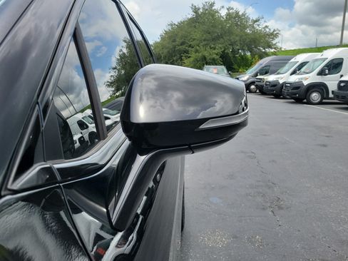 Used 2023 Kia Sportage SX FWD image 4