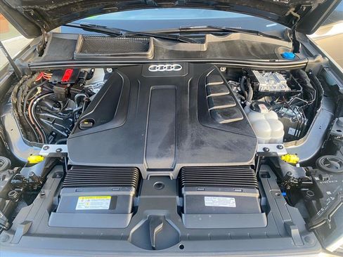 Used 2021 Audi Q7 2.0T Premium Plus w/ Executive Package image 33