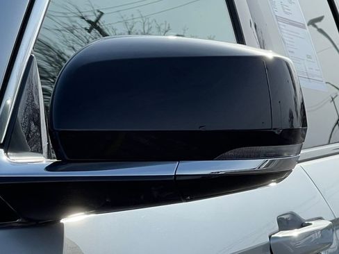 Used 2024 Jeep Grand Cherokee Limited w/ Trailer Tow Package image 35