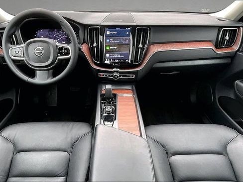 Certified 2023 Volvo XC60 B5 Plus w/ Protection Package Premier image 7