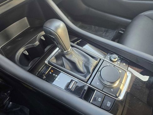 Used 2020 MAZDA MAZDA3 AWD Sedan w/ Select Package image 29