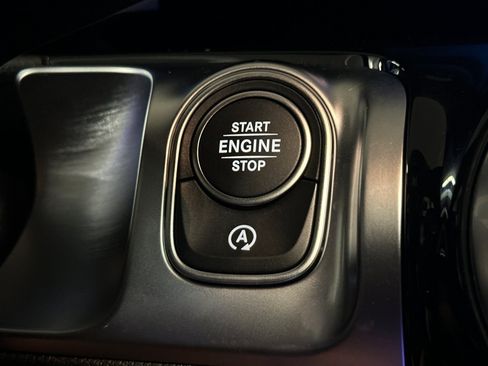 New 2026 Mercedes-Benz GLB 35 AMG 4MATIC image 21