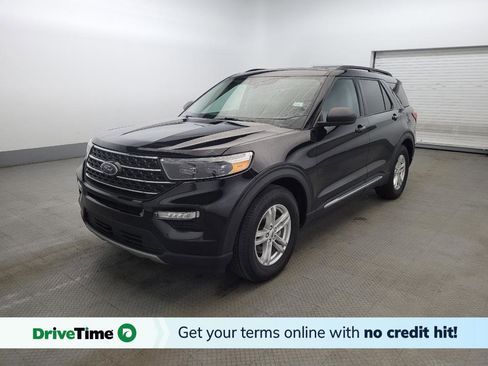 Used 2023 Ford Explorer XLT w/ Equipment Group 202A image 1