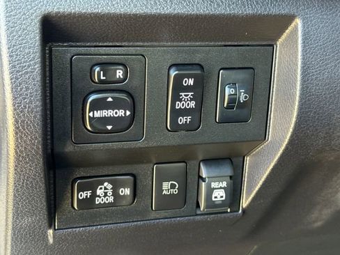 Used 2020 Toyota Tundra SR5 w/ TRD Off-Road Plus Package image 21