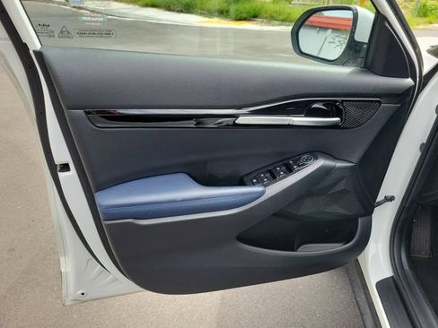 Used 2025 Kia Seltos S FWD image 15