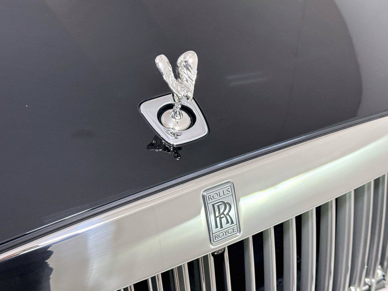 Used 2025 Rolls-Royce Ghost AWD/4WD image 38
