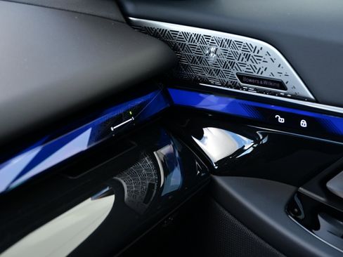 New 2026 BMW i5 eDrive40 image 29