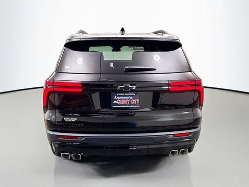 New 2026 Chevrolet Traverse LT w/ Midnight/Sport Edition FWD image 7