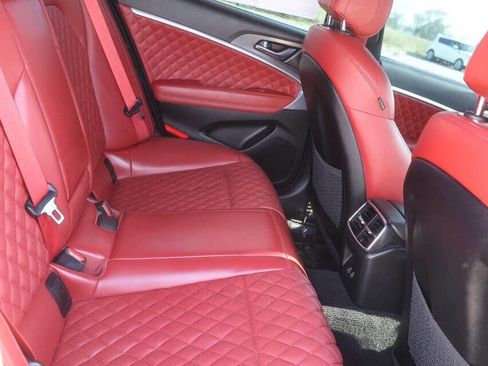 Used 2024 Genesis G70 3.3T Advanced w/ Sport Prestige Package image 16