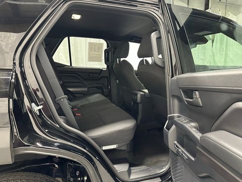 Used 2025 Toyota 4Runner SR5 image 50