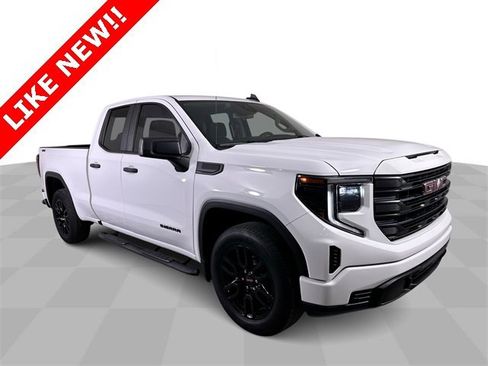 Used 2023 GMC Sierra 1500 Pro w/ Graphite Edition image 2