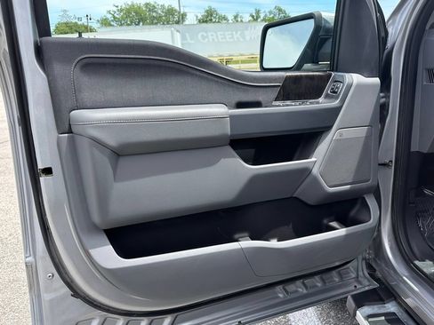 Used 2023 Ford F150 Lariat w/ Trailer Tow Package AWD/4WD image 17