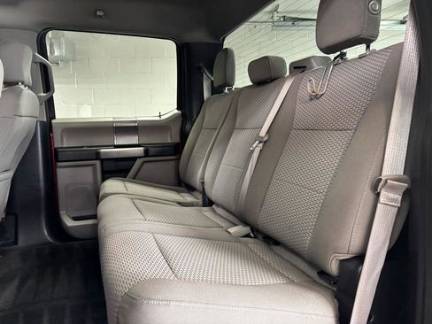 Used 2018 Ford F150 XLT w/ Equipment Group 302A Luxury AWD/4WD image 20