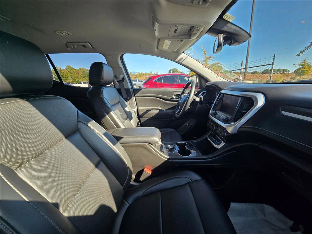 Used 2023 GMC Acadia SLT FWD image 9