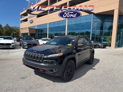 Used 2016 Jeep Cherokee Trailhawk w/ Comfort/Convenience Group