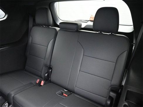 New 2026 Buick Enclave Preferred w/ LPO, Floor Liner Package image 15