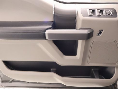 Used 2020 Ford F150 XLT w/ Equipment Group 302A Luxury image 15