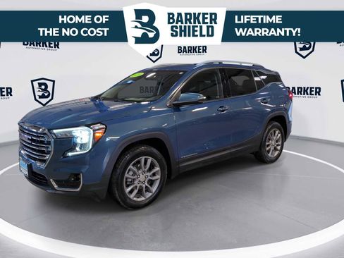 Used 2024 GMC Terrain SLT w/ Infotainment Package II AWD/4WD image 5
