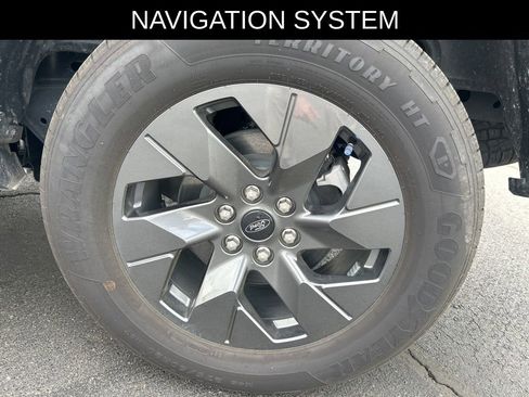 Used 2025 Ford F150 Lightning Flash AWD/4WD image 22