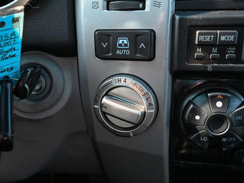 Used 2007 Toyota 4Runner Limited AWD/4WD image 34