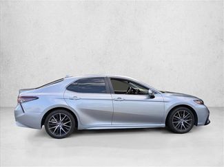 Used 2024 Toyota Camry SE FWD video 4