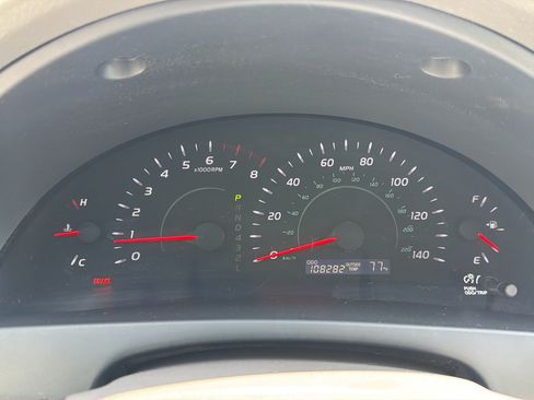 Used 2007 Toyota Camry LE FWD image 18