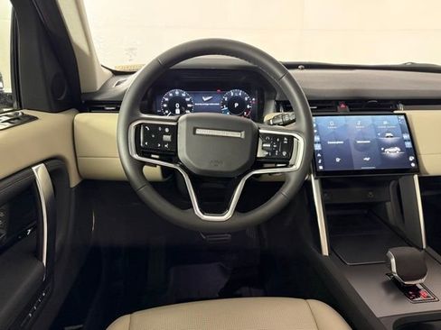 Certified 2025 Land Rover Discovery Sport S image 26