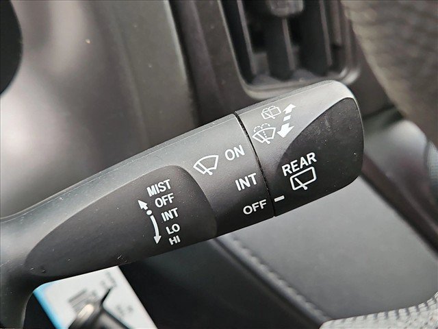 Used 2017 Toyota RAV4 LE w/ Carpet Mat Package FWD image 15