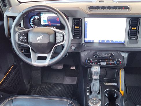 Used 2024 Ford Bronco Badlands AWD/4WD image 31