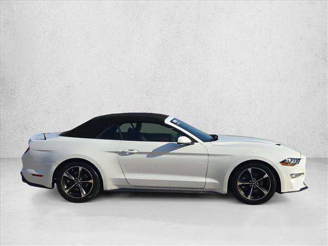 Used 2018 Ford Mustang Convertible RWD image 4