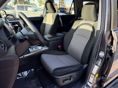 Used 2019 Toyota 4Runner SR5 image 30