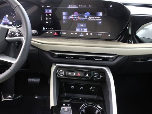 New 2025 Audi Q5 Premium image 21