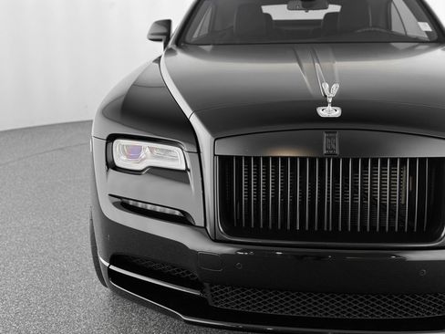 Used 2016 Rolls-Royce Dawn image 40