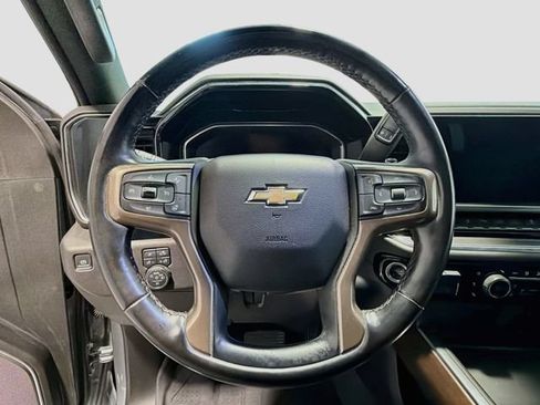 Used 2024 Chevrolet Silverado 3500 High Country AWD/4WD image 9