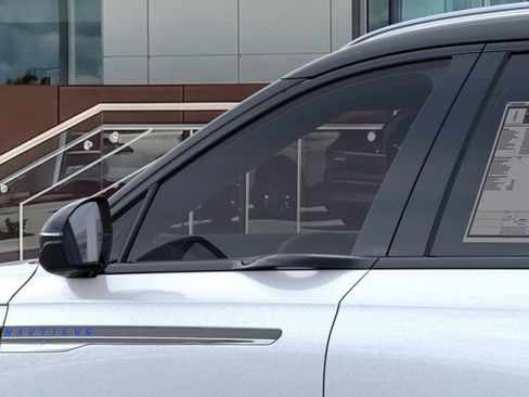 New 2026 Lincoln Nautilus Reserve AWD/4WD image 20