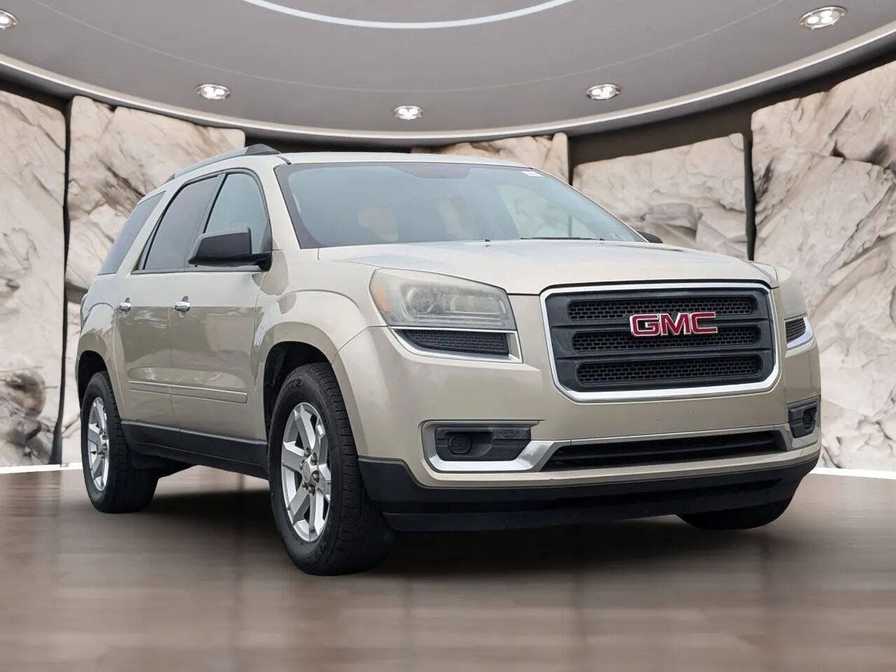 Used 2013 GMC Acadia SLE FWD image 17