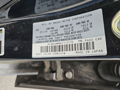 Used 2019 MAZDA MAZDA3 Hatchback w/ Preferred Package image 9