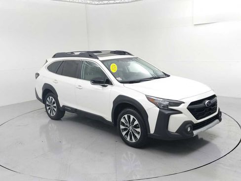 Used 2024 Subaru Outback Limited image 1