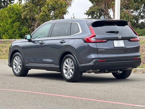 Certified 2025 Honda CR-V EX image 3