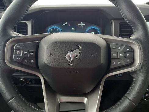 Used 2025 Ford Bronco Big Bend image 19