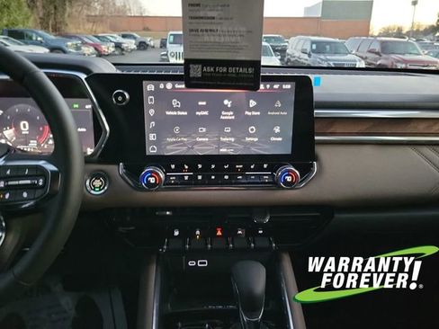 New 2026 GMC Canyon Denali image 11