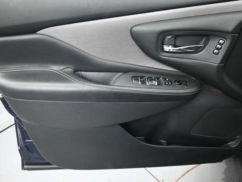 Used 2023 Nissan Murano SL image 22